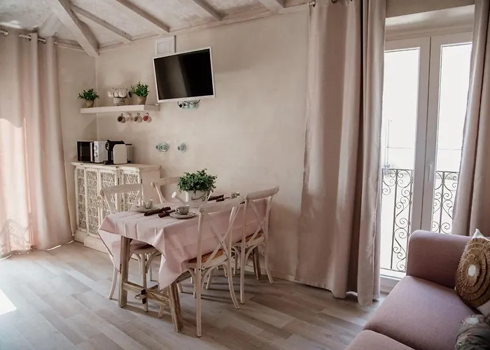 Rural El Medievo- Solo Adultos Hotel 4*