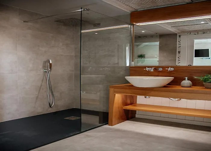 Rural El Medievo- Solo Adultos Trujillo